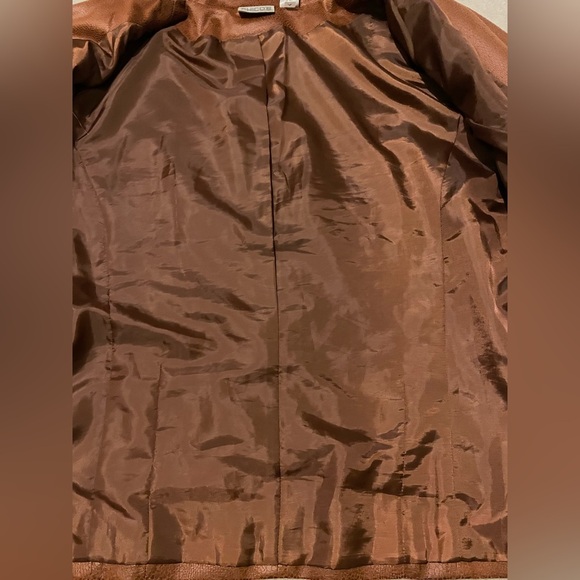 Chico’s zip up faux leather blazer/jacket-2=size large like new - Picture 6 of 6